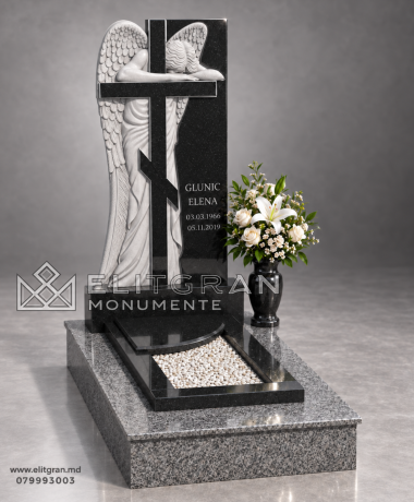 Monumentul funerar din granit K834