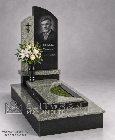 Гранитный надгробный памятник К850