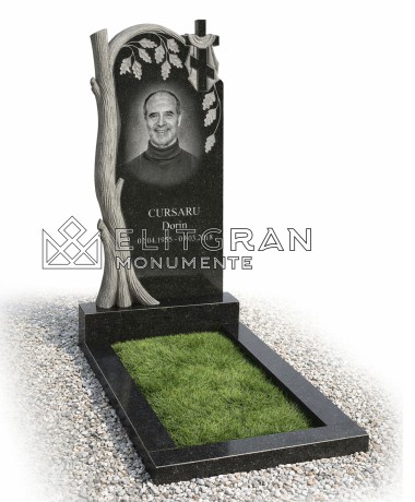 Monumentul funerar din granit P502