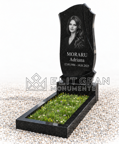 Monumentul funerar din granit S4