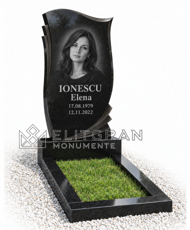 Monumentul funerar din granit S7