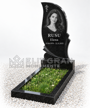 Monumentul funerar din granit S10