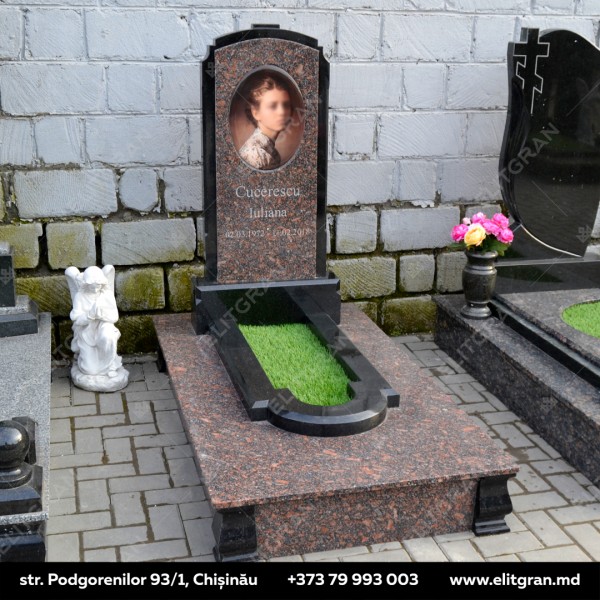 Instalări monumente funerare în Moldova
